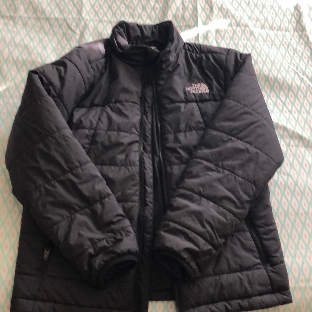 Boys  size m size 10/12 north face jacket